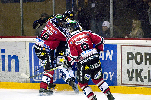 7.10.2006 - (Ässät-Ilves)