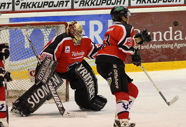 14.11.2009 - (Ässät A-Blues A)