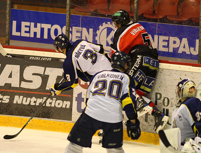 14.11.2009 - (Ässät A-Blues A)