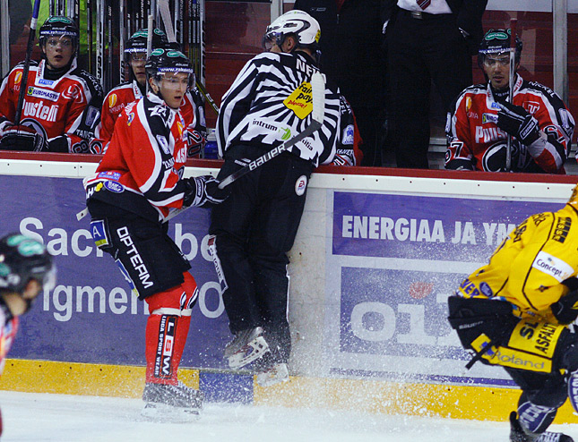 11.11.2009 - (Ässät-KalPa)