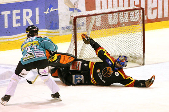 12.2.2006 - (Porin Kärpät-RB-93)