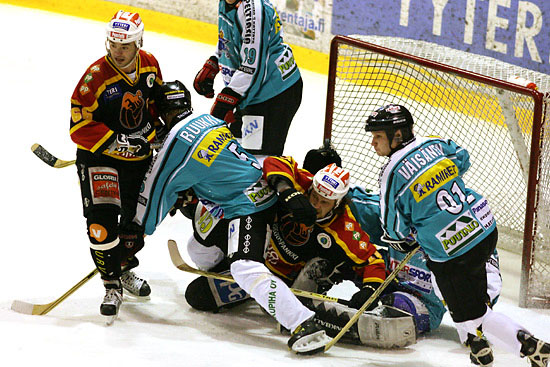 12.2.2006 - (Porin Kärpät-RB-93)