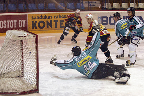 4.11.2006 - (Kärpät-RB-93)