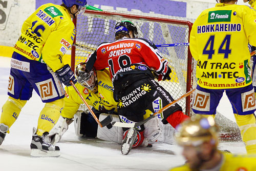 16.11.2006 - (Ässät-Lukko)