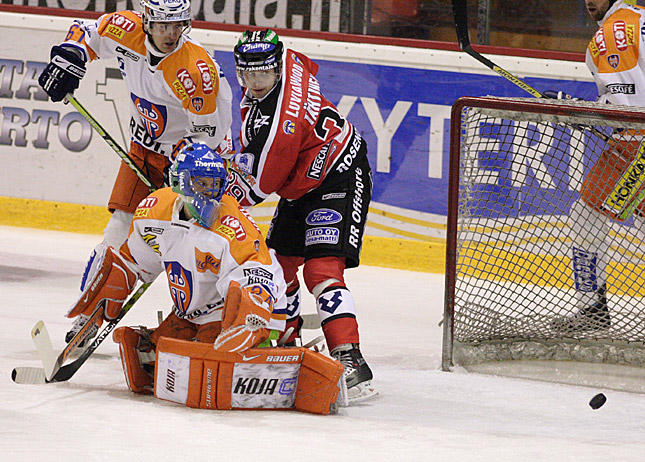 11.10.2007 - (Ässät-Tappara)