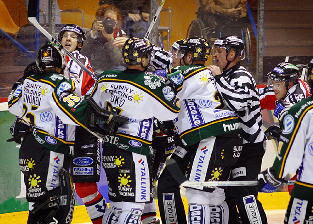 27.10.2007 - (Ässät-Ilves)