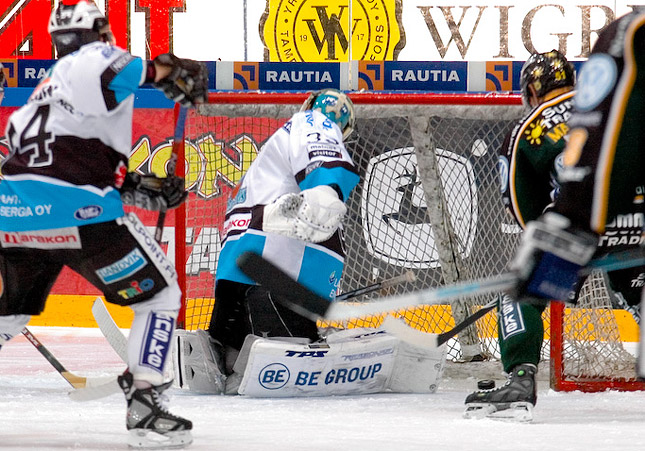 27.11.2007 - (Ilves-Pelicans)