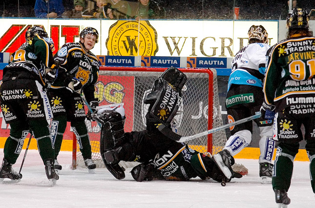 27.11.2007 - (Ilves-Pelicans)