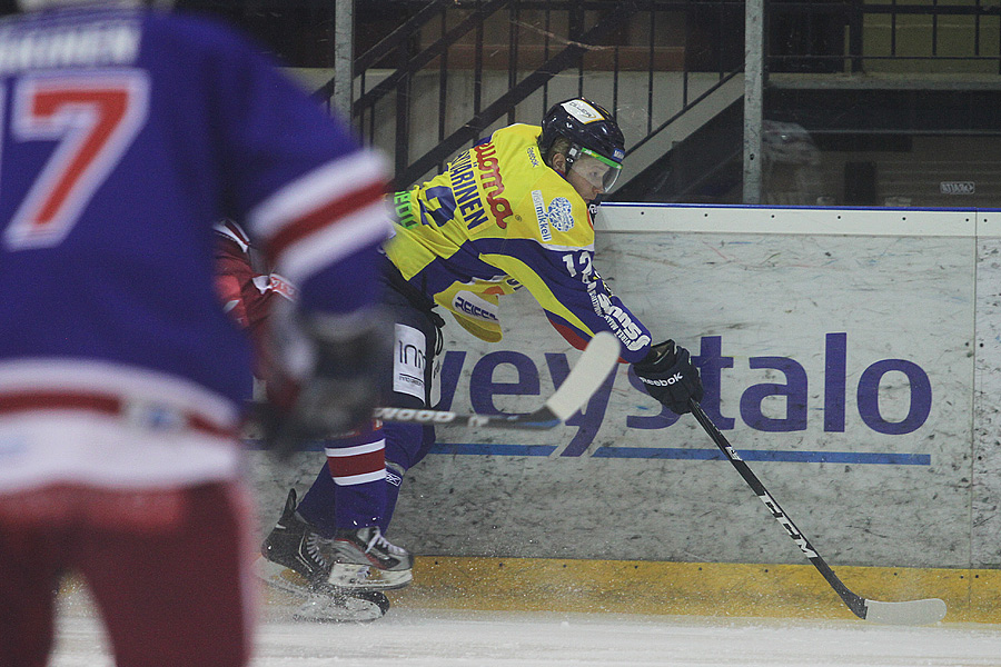 8.12.2012 - (Jukurit-TUTO Hockey)