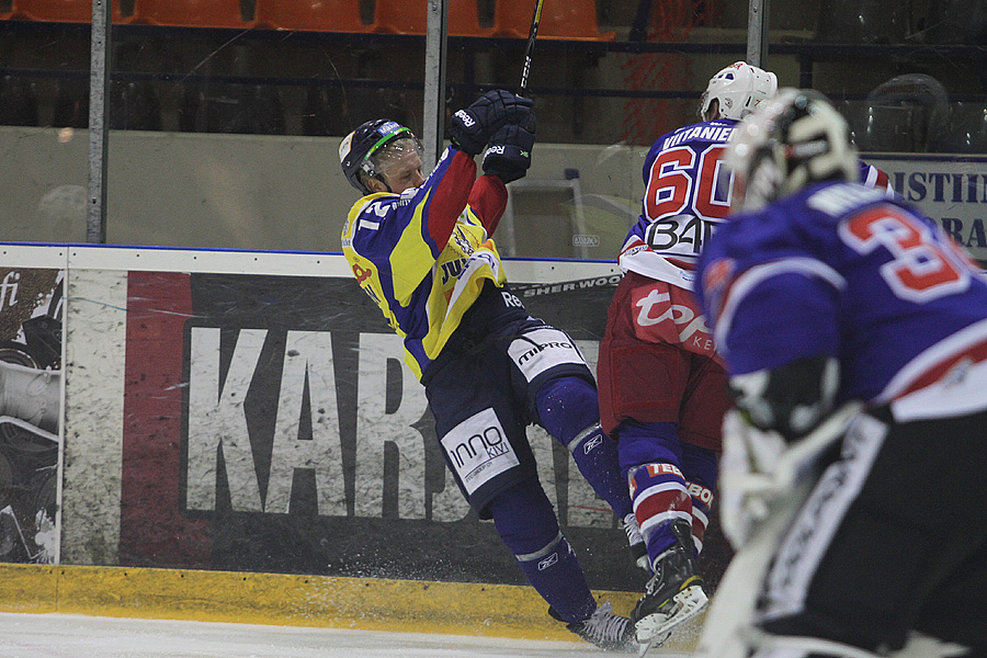 8.12.2012 - (Jukurit-TUTO Hockey)