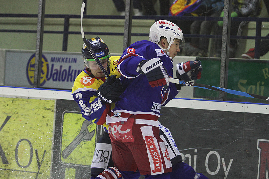 8.12.2012 - (Jukurit-TUTO Hockey)