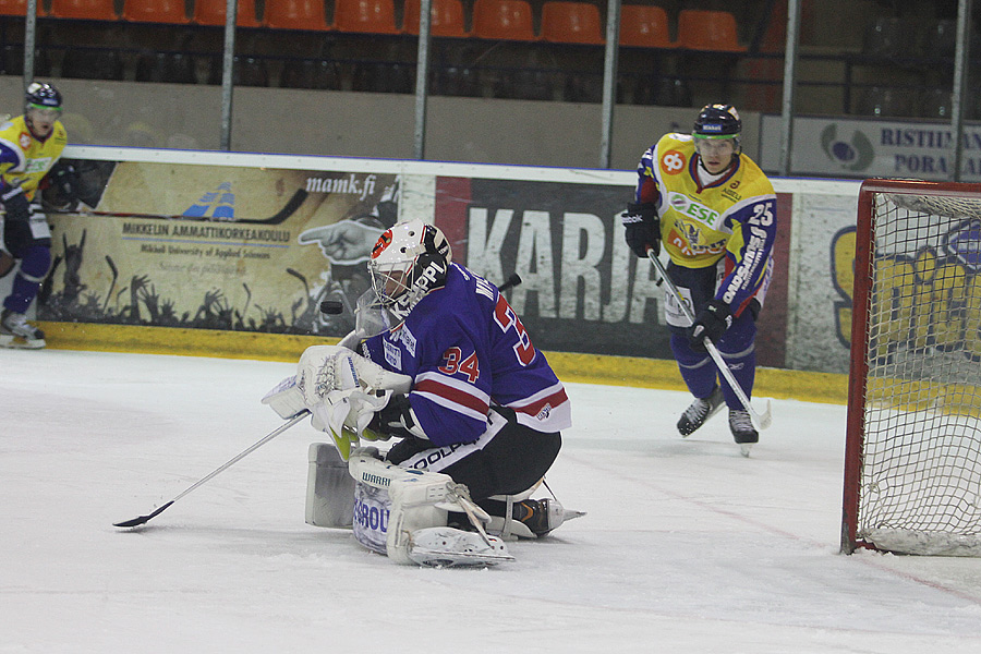 8.12.2012 - (Jukurit-TUTO Hockey)