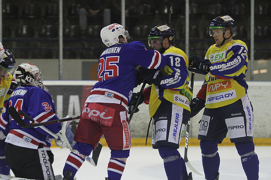 8.12.2012 - (Jukurit-TUTO Hockey)