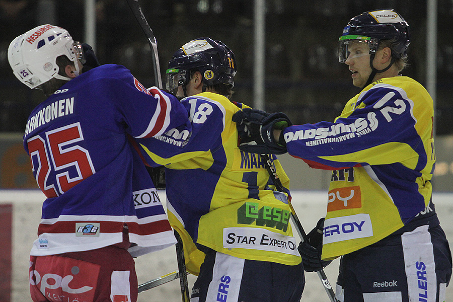 8.12.2012 - (Jukurit-TUTO Hockey)