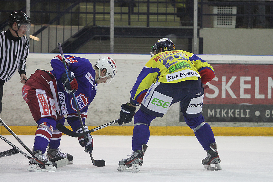 8.12.2012 - (Jukurit-TUTO Hockey)