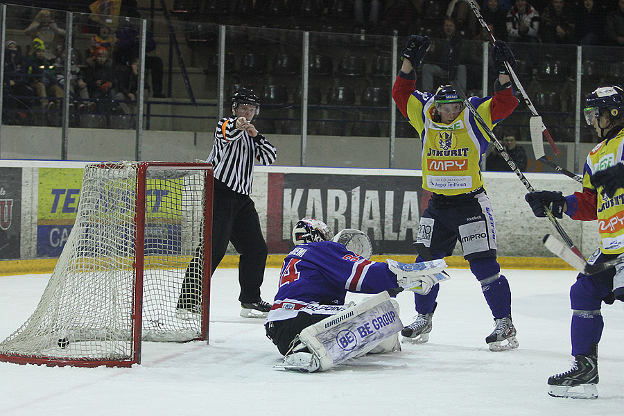 8.12.2012 - (Jukurit-TUTO Hockey)