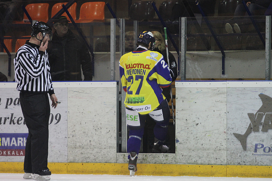 8.12.2012 - (Jukurit-TUTO Hockey)