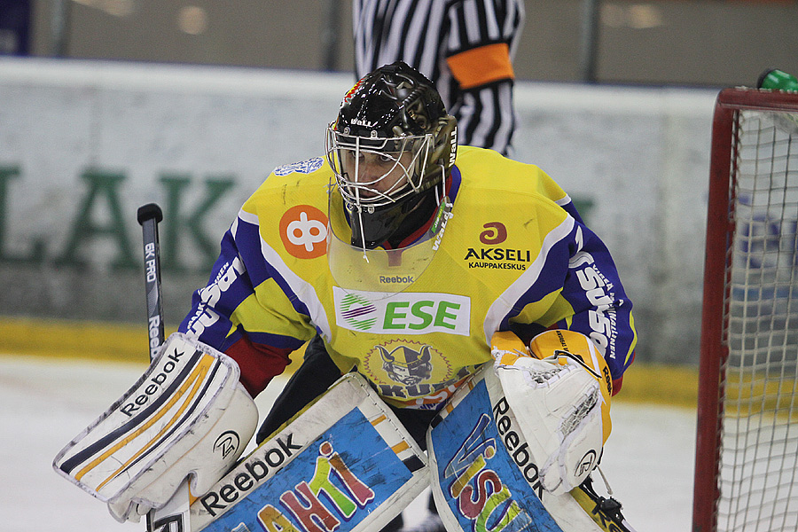 8.12.2012 - (Jukurit-TUTO Hockey)