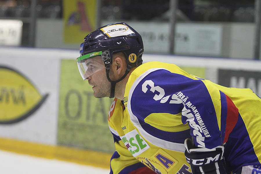 8.12.2012 - (Jukurit-TUTO Hockey)