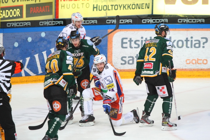 4.1.2014 - (Tappara-Ilves)