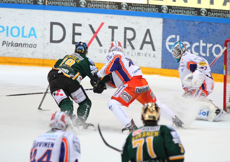 4.1.2014 - (Tappara-Ilves)