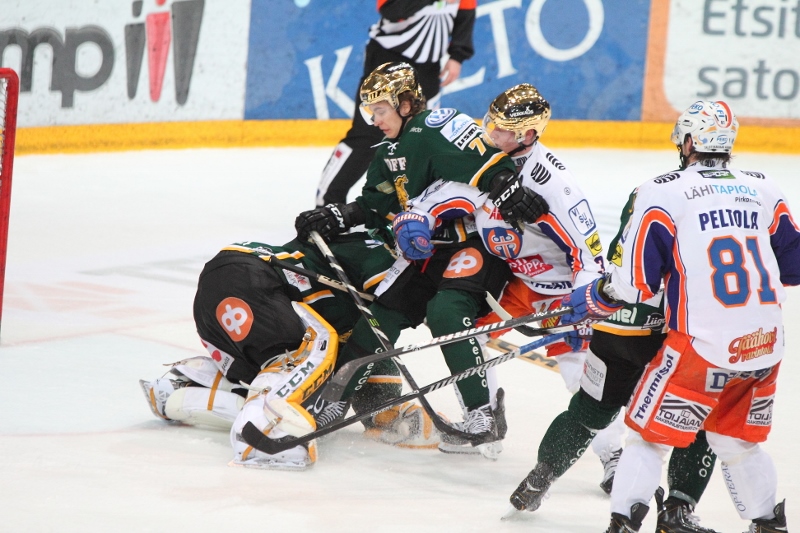 4.1.2014 - (Tappara-Ilves)