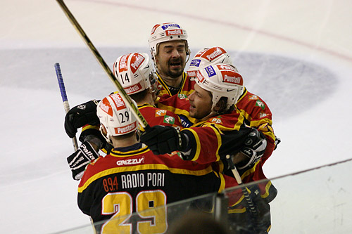 25.3.2006 - (Porin Kärpät-RB-Oulu)