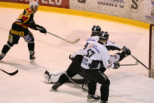 25.3.2006 - (Porin Kärpät-RB-Oulu)