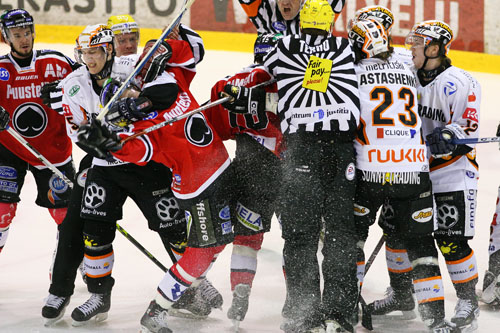 18.4.2006 - (Ässät-HPK)