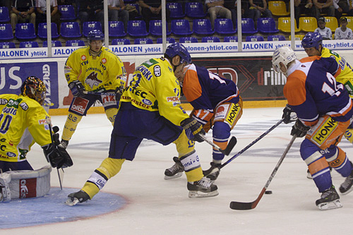 27.7.2007 - (Lukko-Tappara)