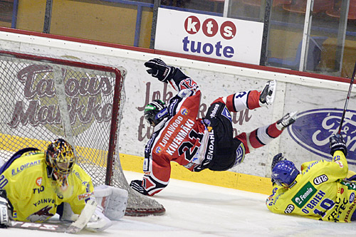 3.8.2007 - (Ässät-Lukko)