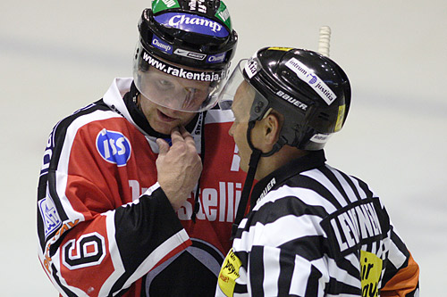 3.8.2007 - (Ässät-Lukko)