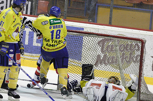 3.8.2007 - (Ässät-Lukko)