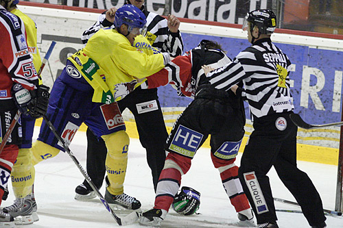 3.8.2007 - (Ässät-Lukko)