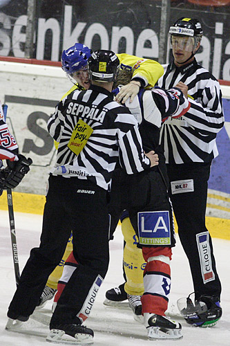 3.8.2007 - (Ässät-Lukko)