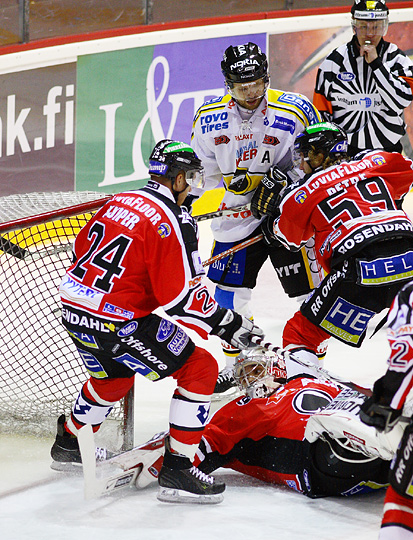 18.9.2007 - (Ässät-Kärpät)