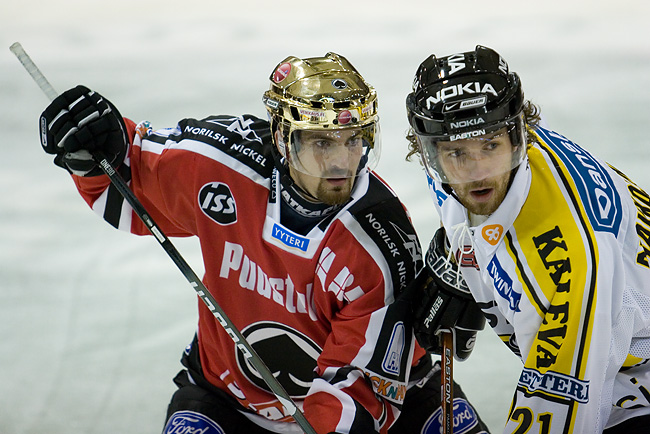 18.9.2007 - (Ässät-Kärpät)