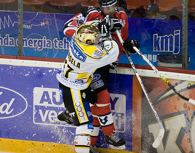 18.9.2007 - (Ässät-Kärpät)