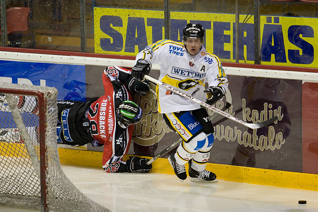 18.9.2007 - (Ässät-Kärpät)