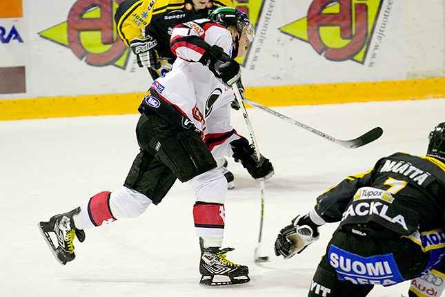 3.11.2007 - (Ässät A-Kärpät A)