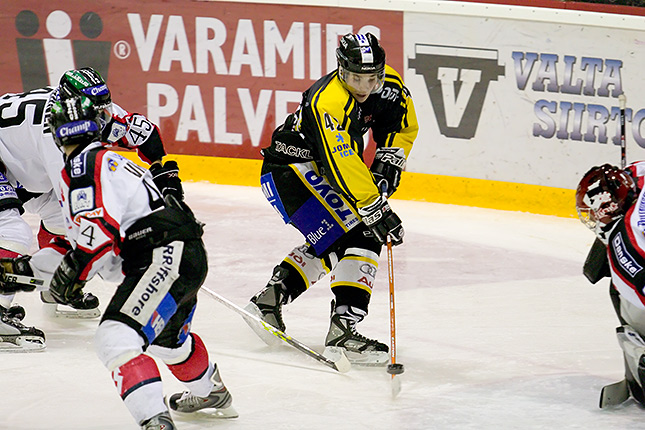 3.11.2007 - (Ässät A-Kärpät A)