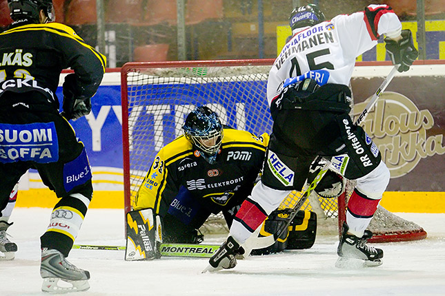 3.11.2007 - (Ässät A-Kärpät A)