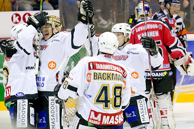 13.11.2007 - (Ässät-TPS)