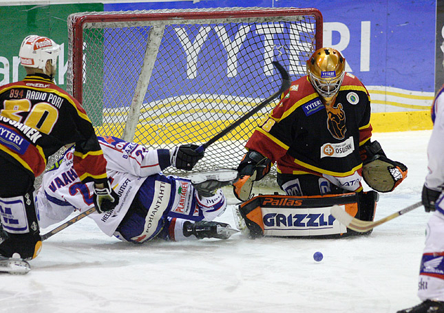 17.11.2007 - (Kärpät-Bewe)