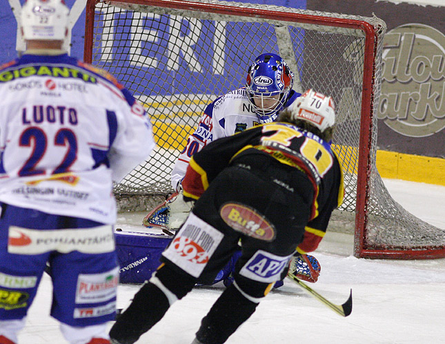 17.11.2007 - (Kärpät-Bewe)