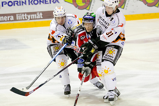 1.12.2007 - (Ässät-HPK)