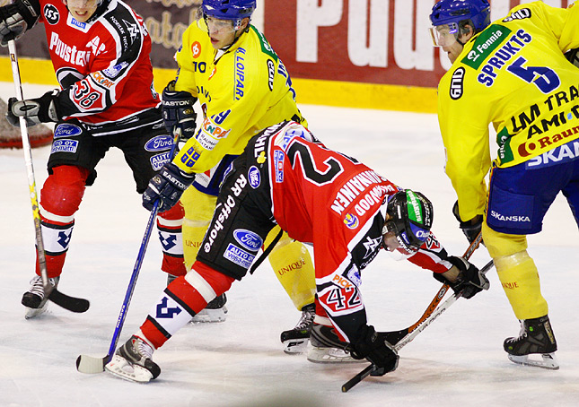 5.12.2007 - (Ässät-Lukko)