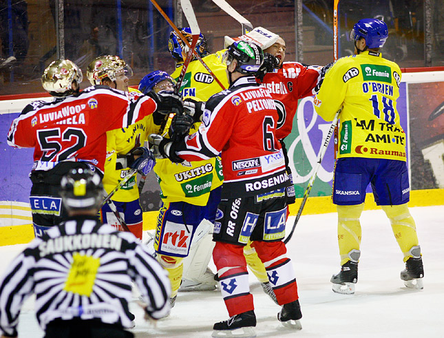 5.12.2007 - (Ässät-Lukko)