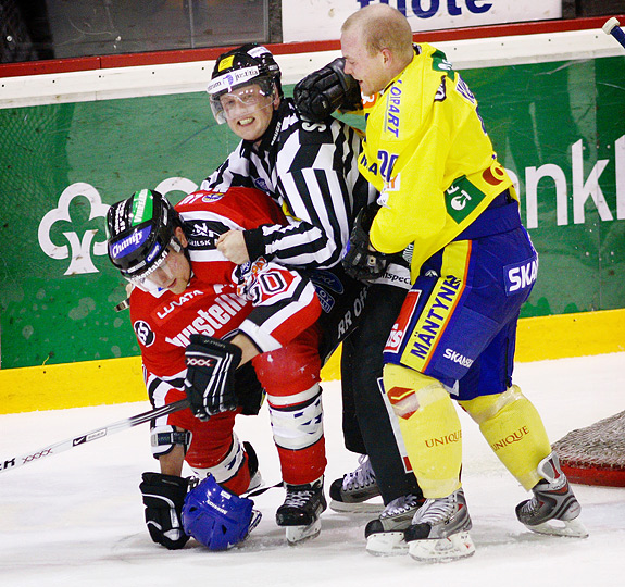 5.12.2007 - (Ässät-Lukko)