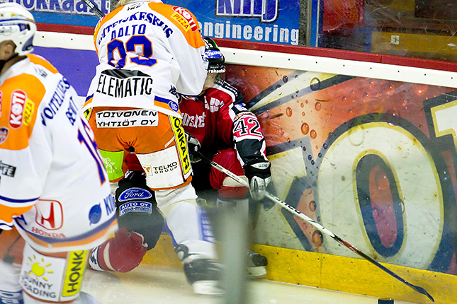 15.1.2008 - (Ässät-Tappara)